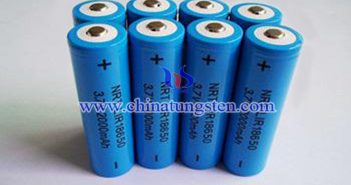 吸塵器鋰電負(fù)極用黃色氧化鎢 鋰電池圖片