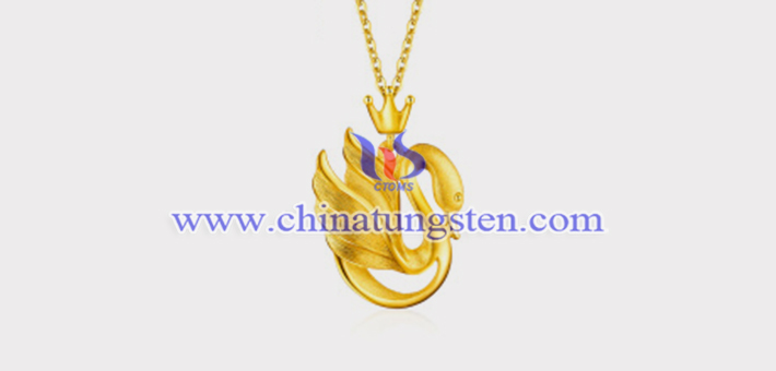 gold plated tungsten alloy swan pendant picture