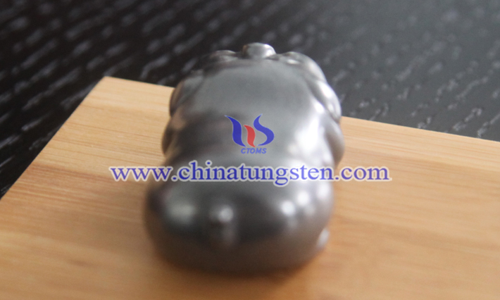 創(chuàng)意鎢金生肖豬圖片