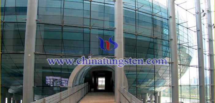 FTO導(dǎo)電玻璃用氧化鎢分層納米片圖片