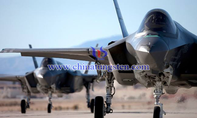 F-35隱形戰(zhàn)斗機(jī)圖片
