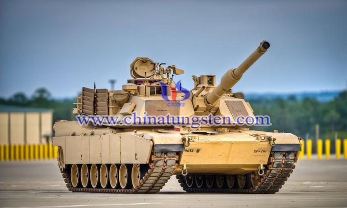 美國M1A2主戰(zhàn)坦克圖片