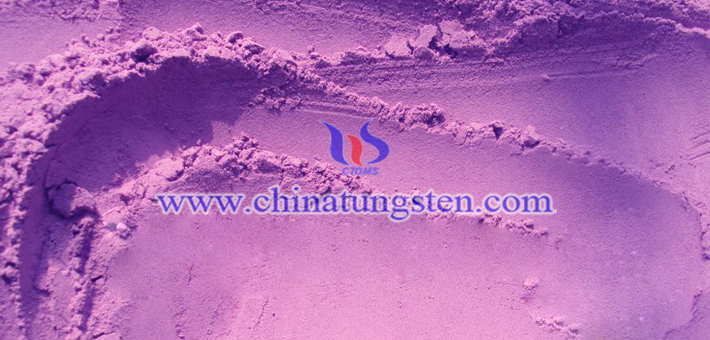 fine grain size violet tungsten oxide picture