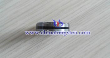 man tungsten carbide ring picture