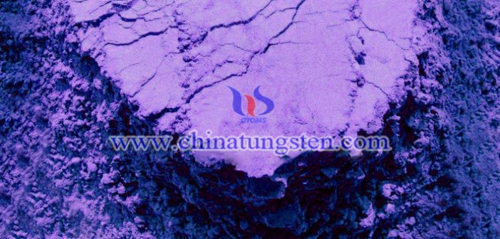 blue tungsten oxide nanopowder applied for thermal absorption agricultural plastic film image