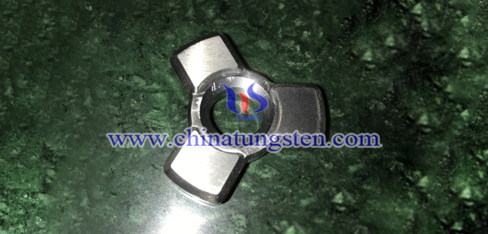 tungsten alloy trifoliate hand spinner picture