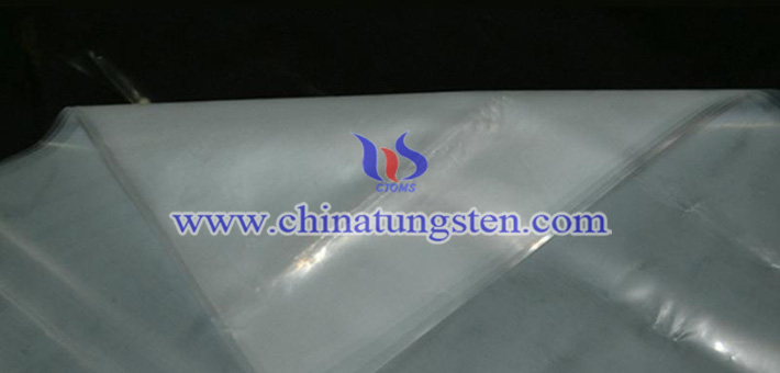 violet tungsten oxide applied for heat insulation agricultural film picture