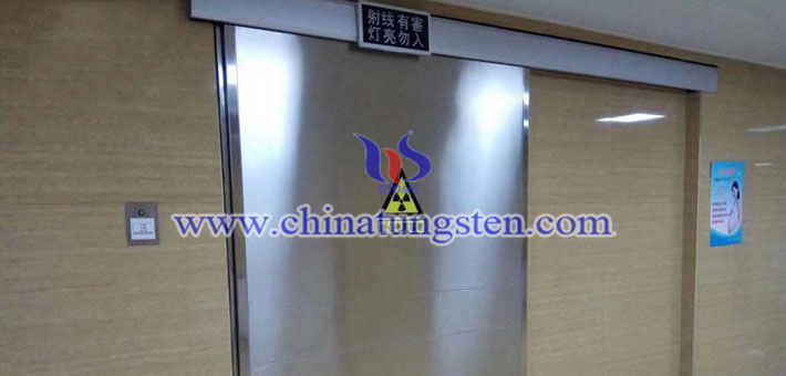 tungsten alloy radiation shielding door applied for X-ray room picture