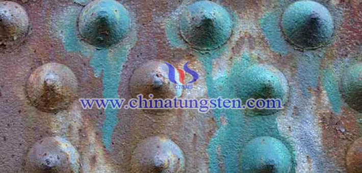 tungsten oxide coating applied for steel corrosion prevention picture