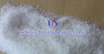 microwave heating ammonium paratungstate to prepare tungsten trioxide picture