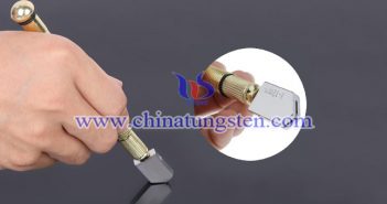 tungsten carbide glass cutter applied for cutting plate glass image